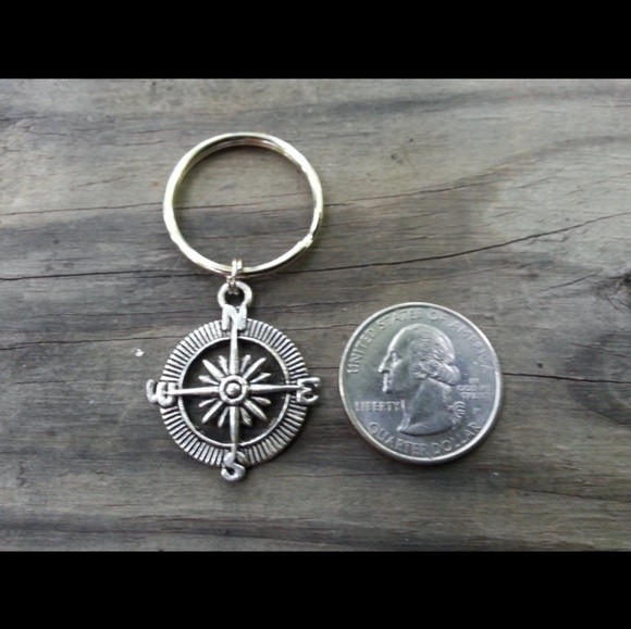 Compass Keychain Nautical Traveler Travel - Picture 6 of 7